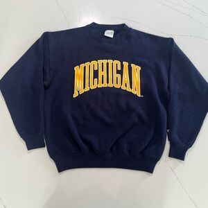 Vintage 80s Michigan Wolverines Crewneck Sweatshirt 🏈💛💙